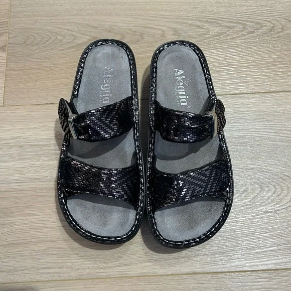 ALEGRIA KARMEN KAR-532 Size 38
PEWTER DAZZLER LEATHER COMFORT SLIDES/WEDGES - Picture 3 of 9